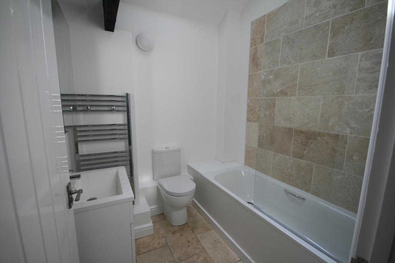 Flat 5, 124 High Street Newmarket (Suffolk) Exterior photo